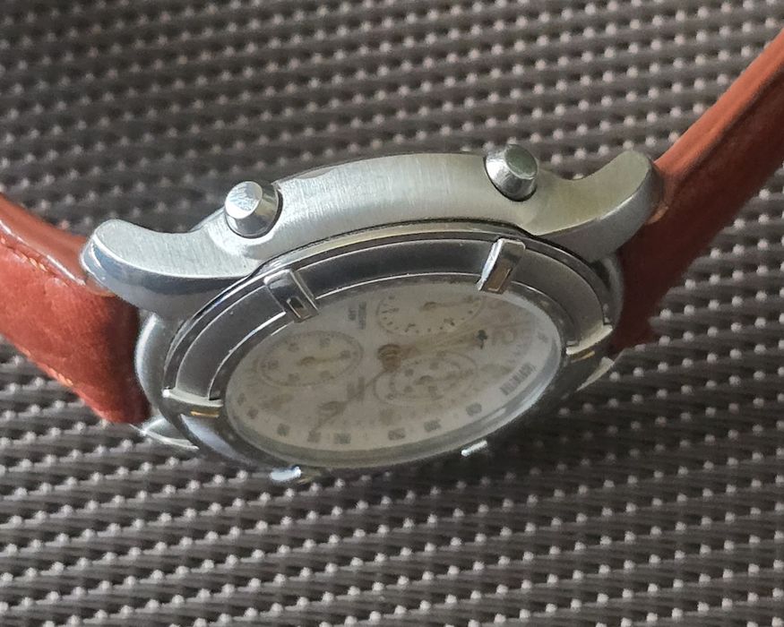 Годинник sector чоловічий.