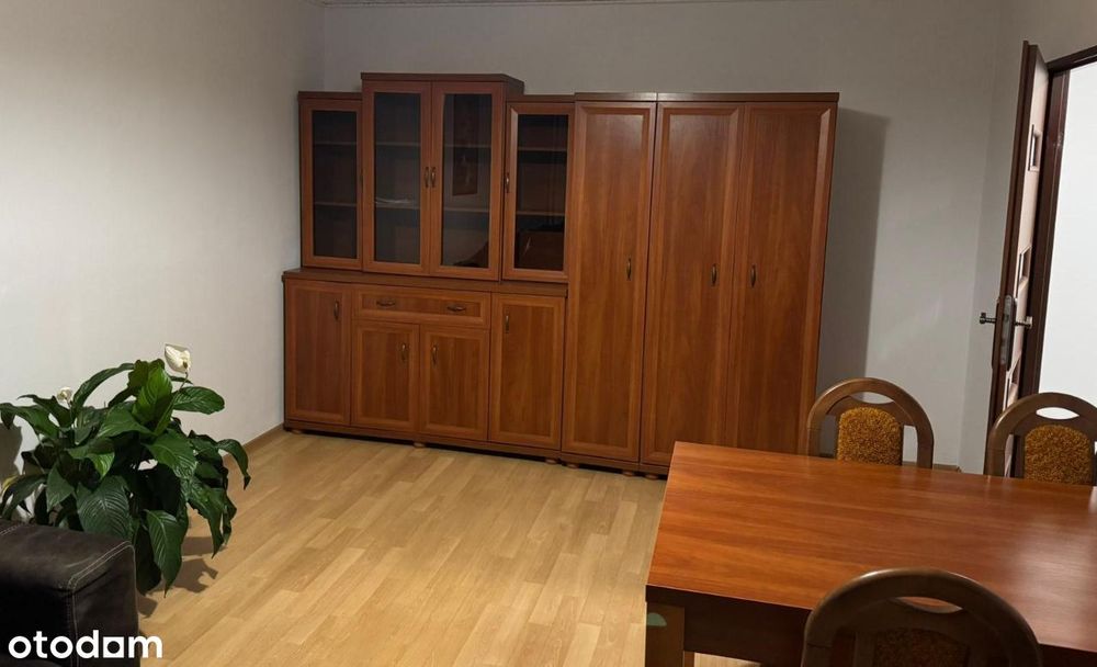Wynajmę 2 pokoje + kuchnia | 53m2 - Os.Oświecenia