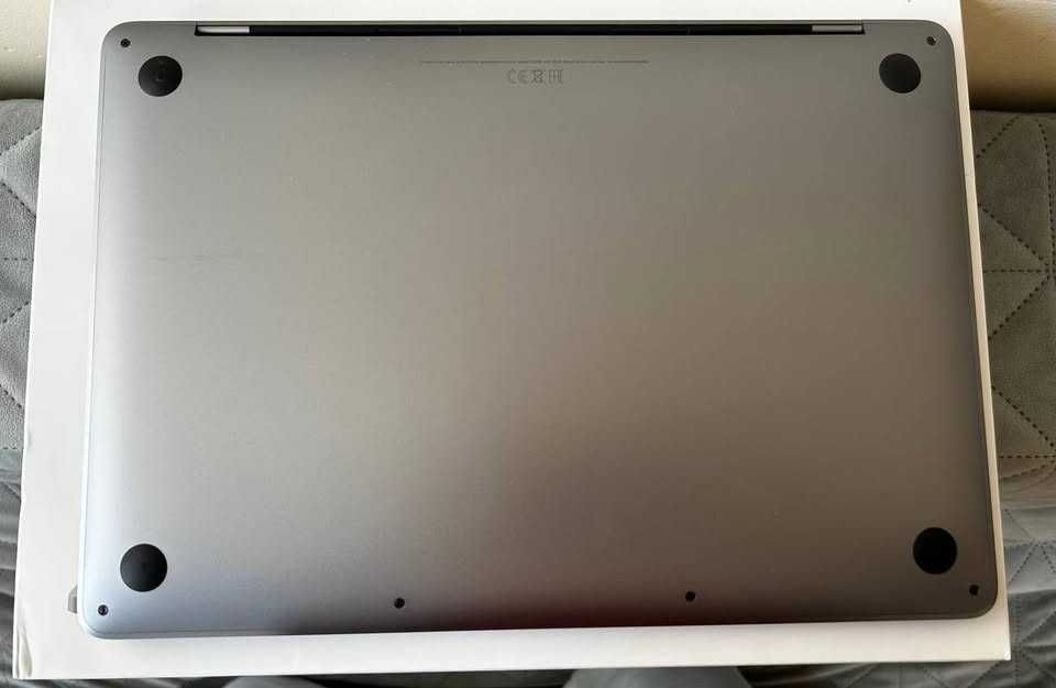 Apple MacBook Pro 13.3 M1 2020 16/256gb