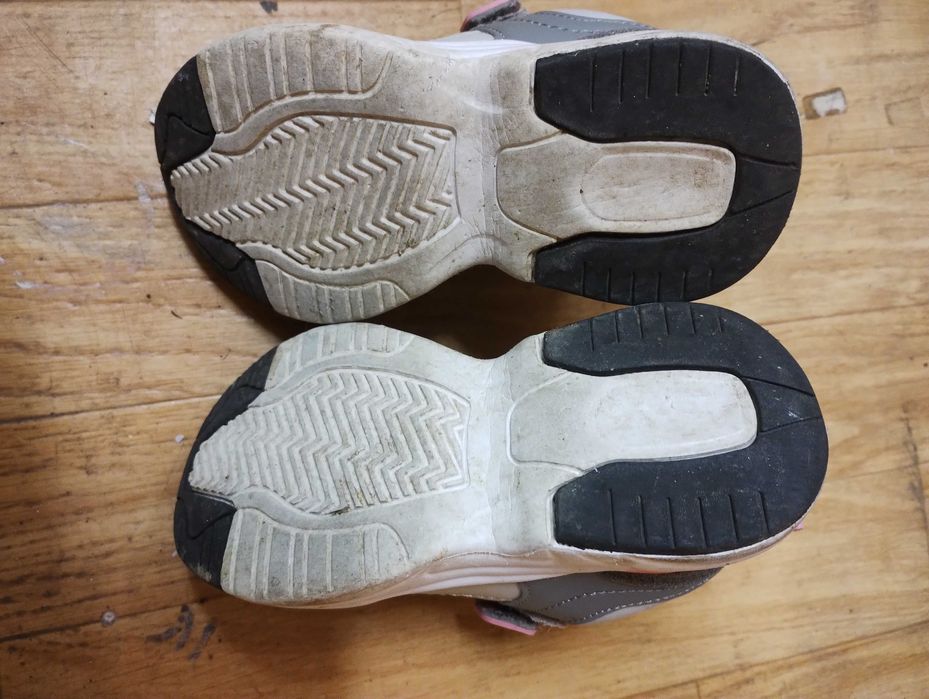 Adidasy dziewczęce rozm. 25 Befado