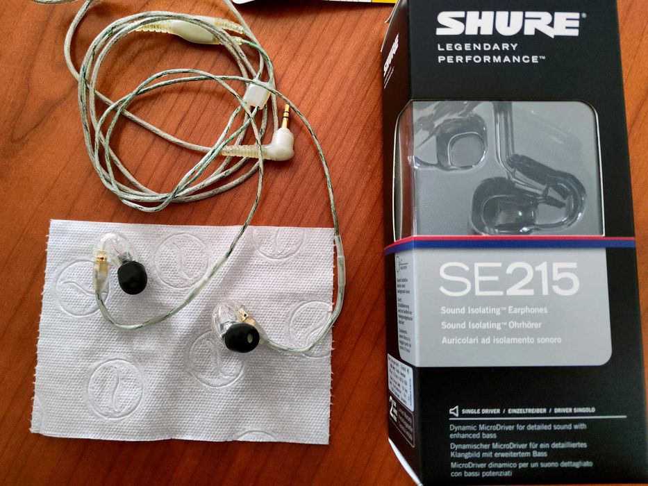 auscultadores Shure SE215 (isolating in-ear headphones)