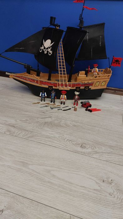 Statek Playmobil piracki duży