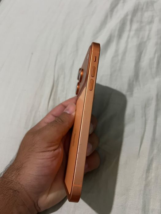 Iphone xr na carcaça do 17 pro