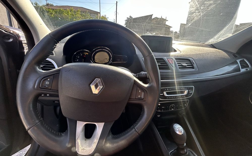 RENAULT MEGANE  CARRINHA BEGE