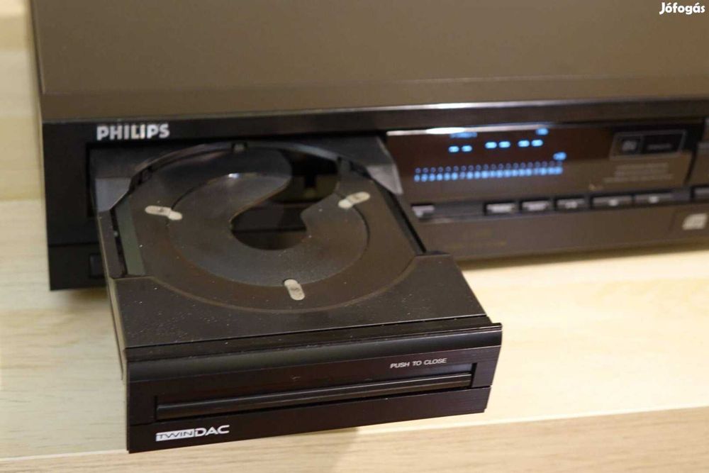 CD Проигрыватель Philips CD-610