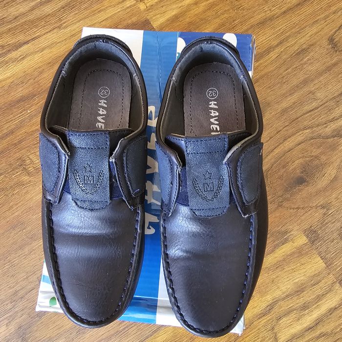 Eleganckie buty mokasyny granatowe r. 32