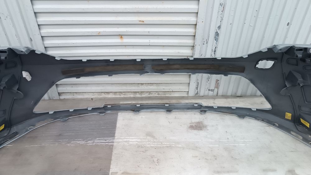Vendo parachoque de frente Renault Clio 5 ano 2023