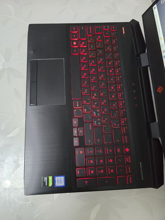 HP OMEN 15/1660 Ti 6GB/RAM:16GB/SSD:512GB/i5-9300H