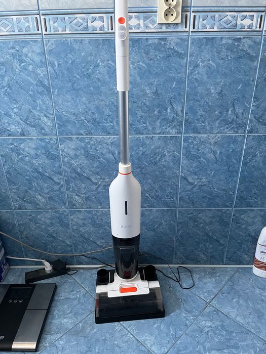 Mop/ odkurzacz ILife W90