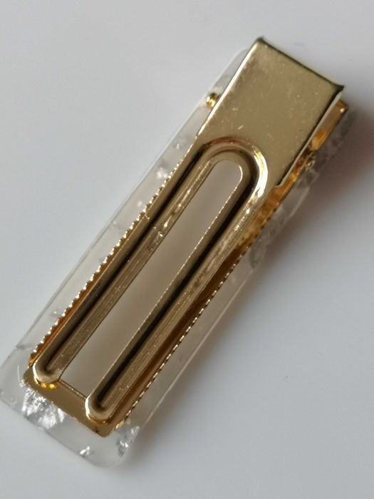 Duża modna spinka klamra akrylowa srebrne płatki