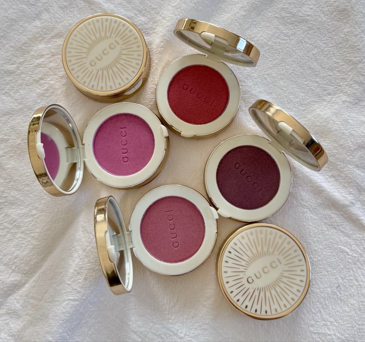 Румяна Gucci Glow Blush