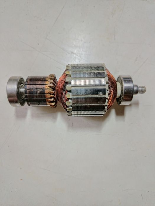 Двигун до блендера не працюючий.