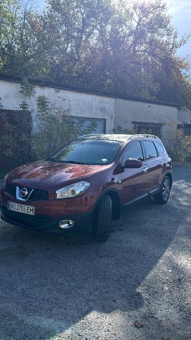 продам авто Нісан Qashqai +2