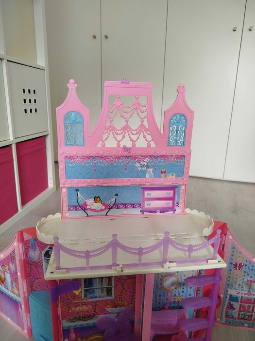 Barbie palácio real mariposa completo