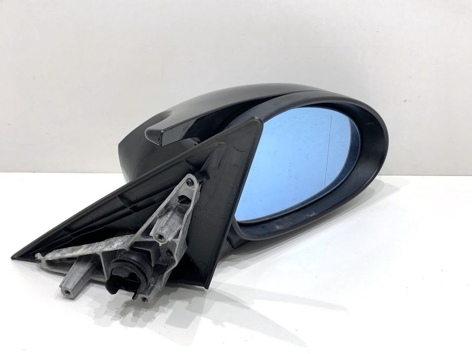 LUSTERKO PRAWY BMW E90 Sedan/Limuzyna 04-12 Schwarz II 668