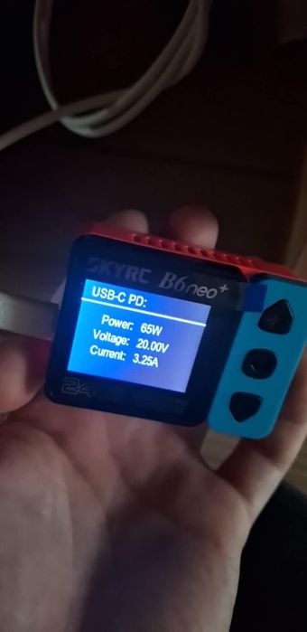 Ładowarka SkyRC B6neo