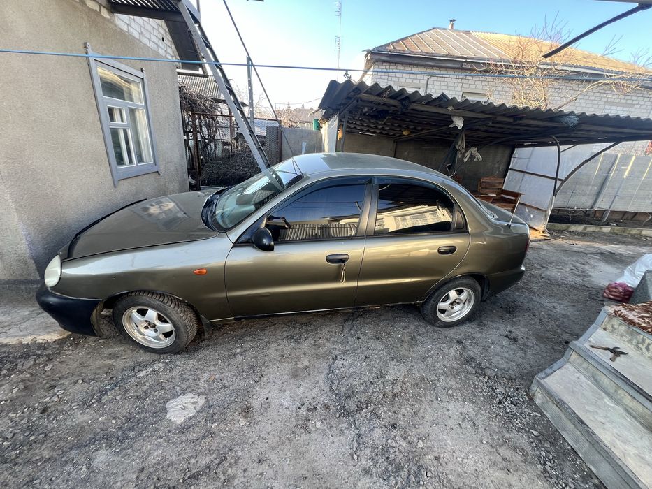 Продам автомобіль Daewoo Lanos