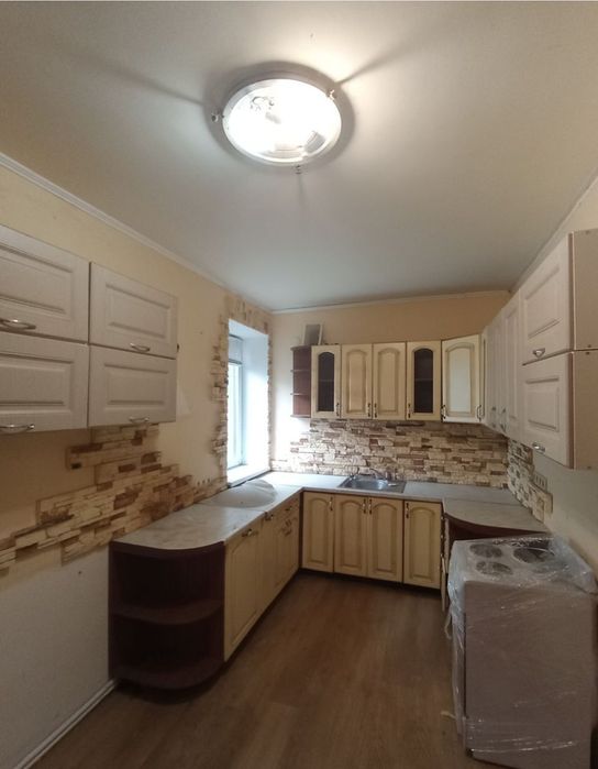 Продам будинок в с. Зазим'я, Броварського р-ну