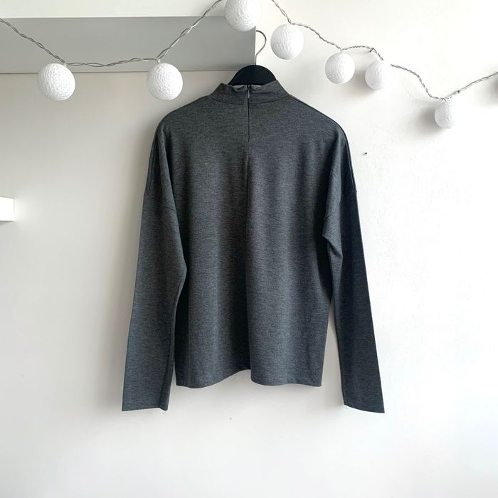ciemnoszary sweterek z golfem oversize Stradivarius 36 / S długi rękaw