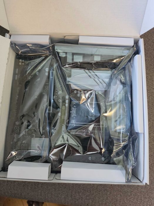 ASUS B860M Max Gaming AX | LGA1851 | DDR5 | WiFi 6 | NOWA