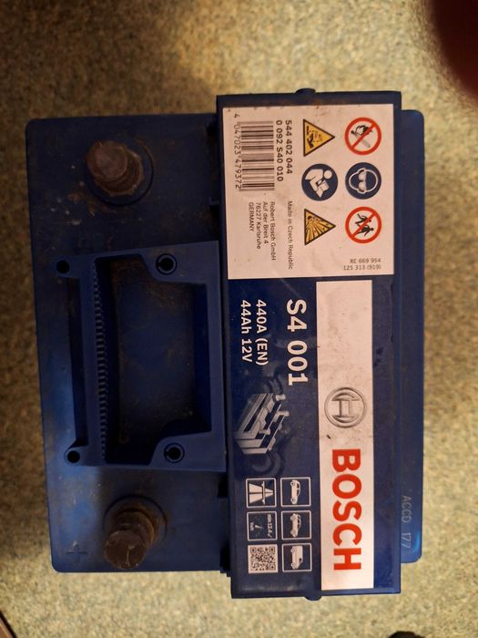 Akumulator Bosch S4001