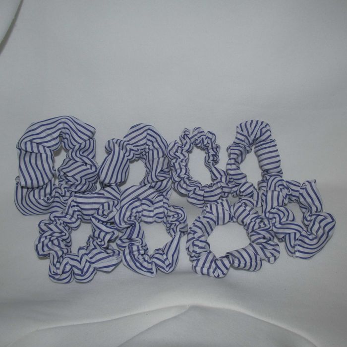 Резинки для волосся ручної роботи. Різні кольори, матеріали.