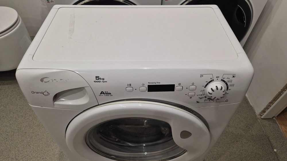 Pralka Candy GCY 1052 D2