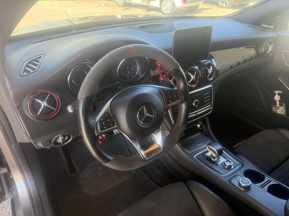 Mercedes cla 45 amg 381cv