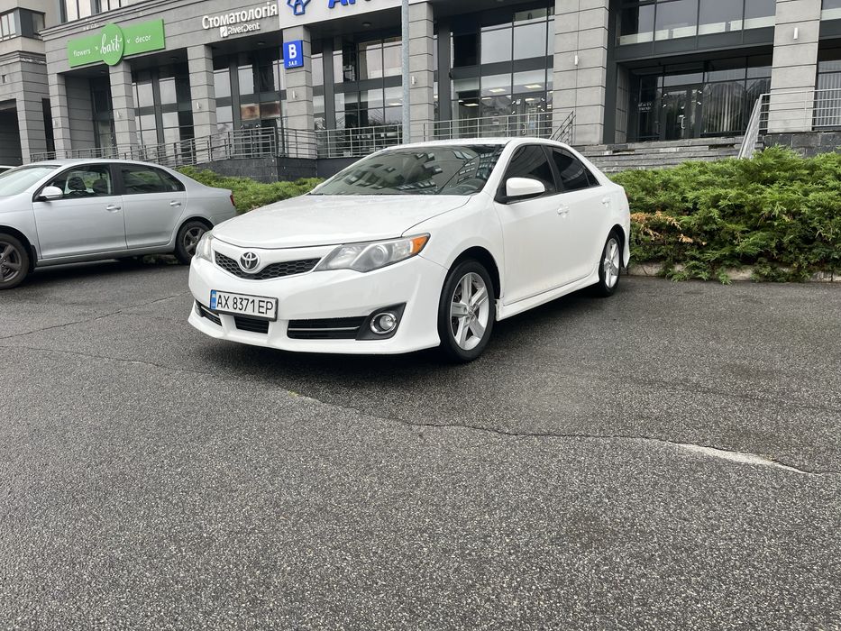 Toyota camry 2014
