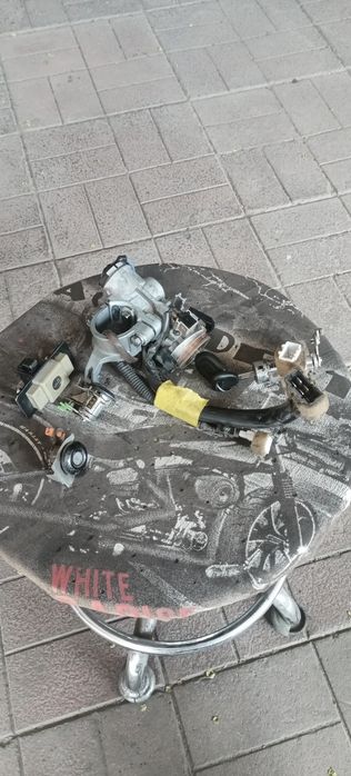 Замок зажигания Паджеро спорт 1 бензин. Ручная ккп.