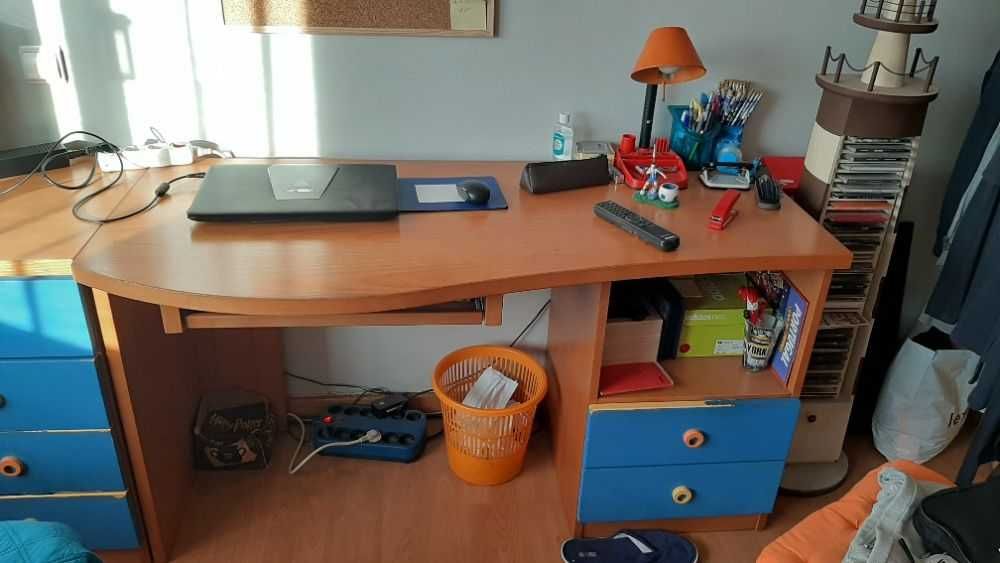 Mobília de quarto completa