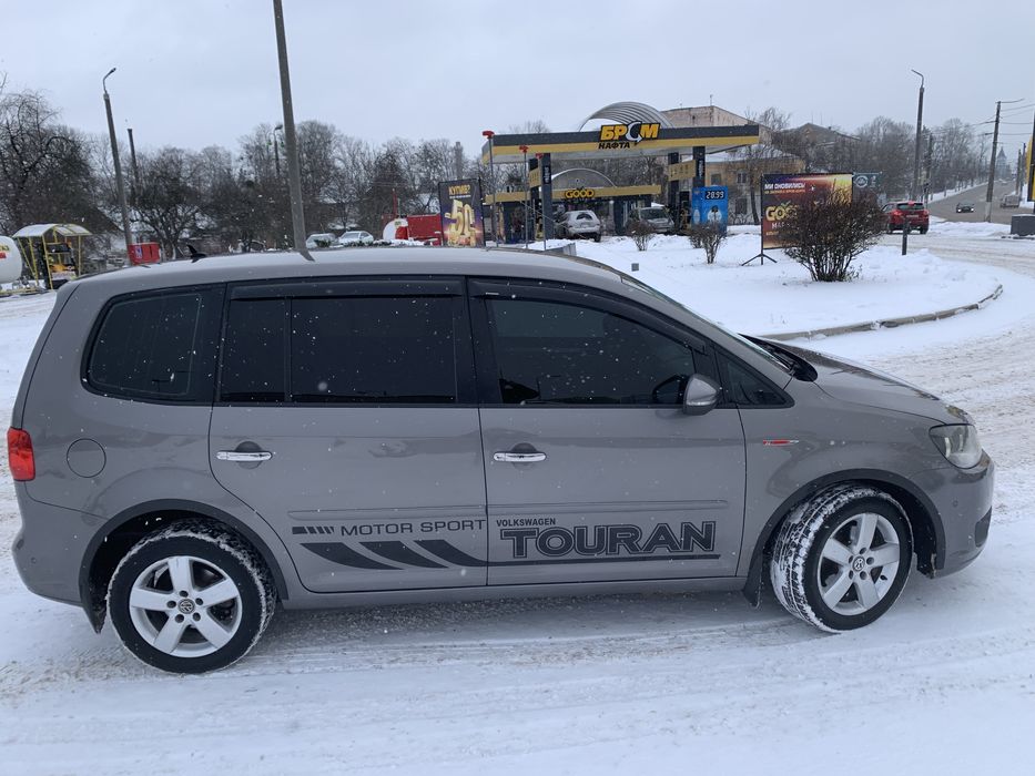 Продам  надійний автомобіль