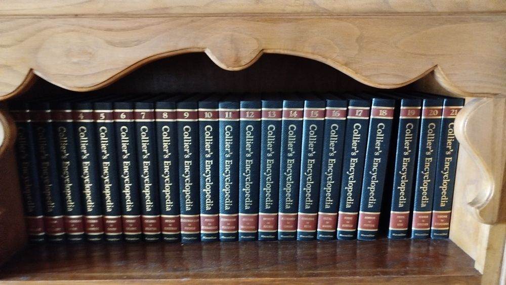 583 Livros de vários tipos