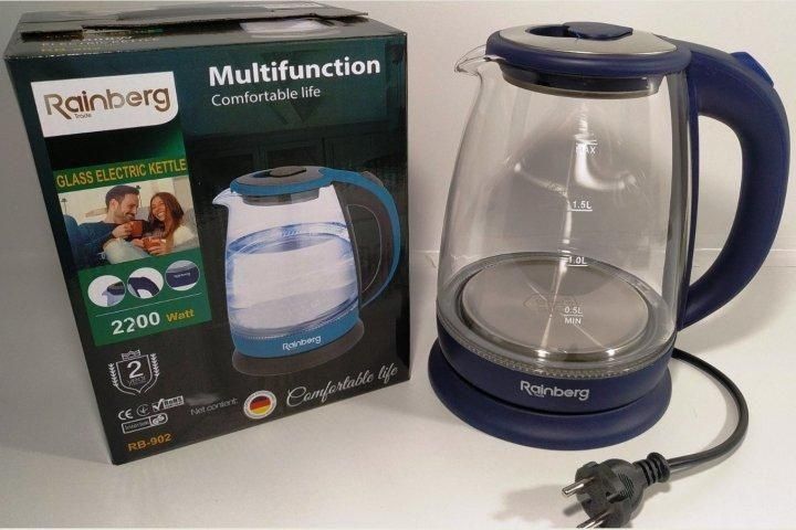 Електричний чайник Rainberg RB-902 обладнаний закритим дисковим нагрів