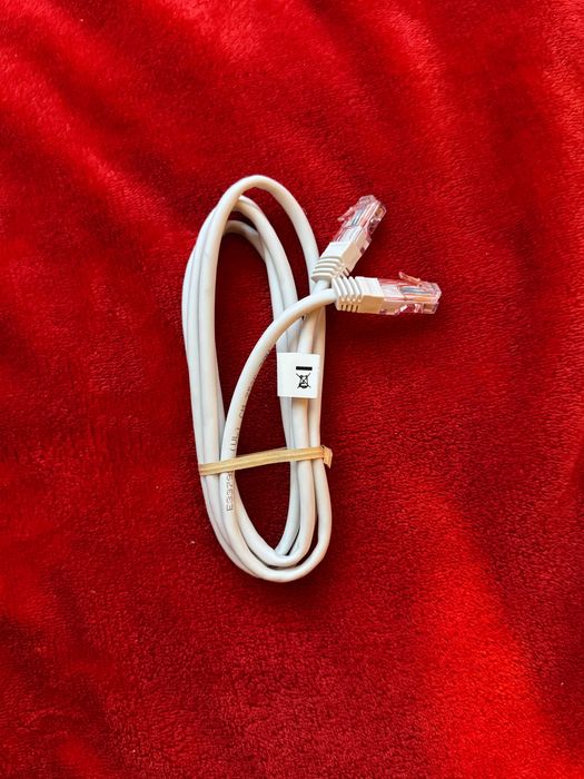 Kabel ethernet biały