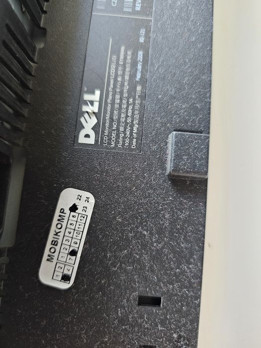 Monitor dell 19 cali