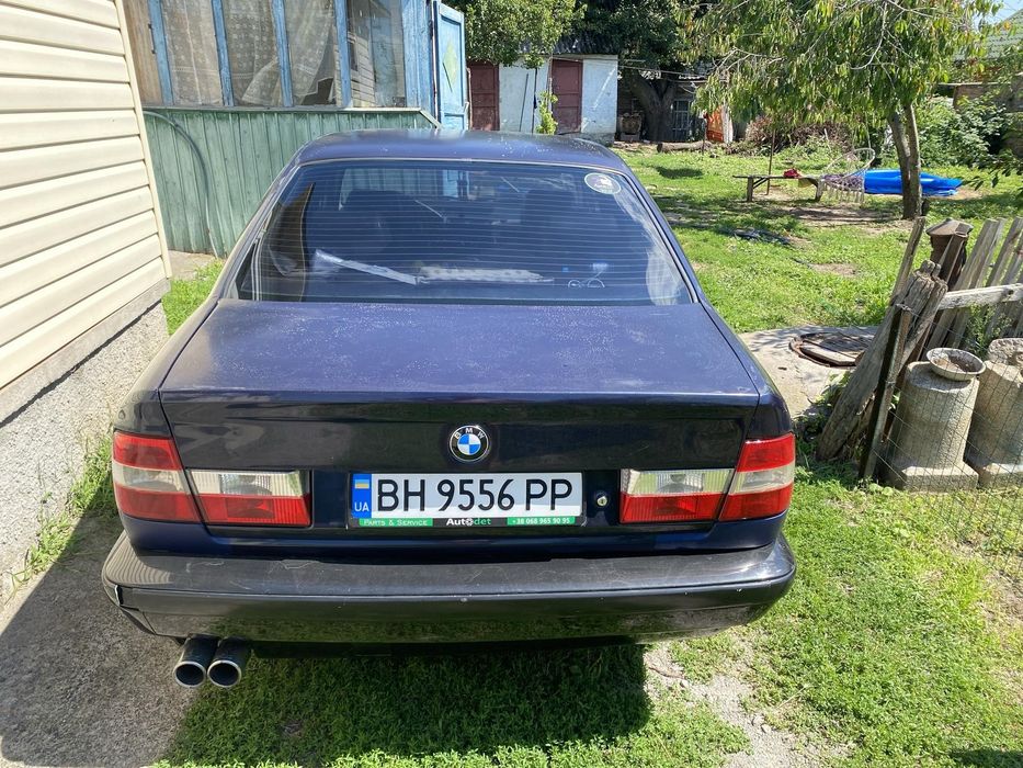 Продам BMW 5серія е34