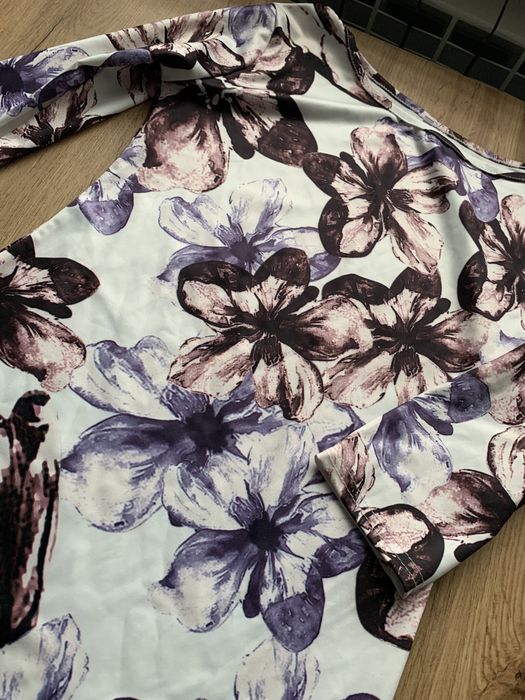 Sukienka w kwiaty (S)