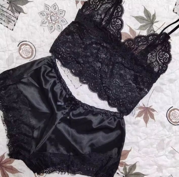 Еротична білизна