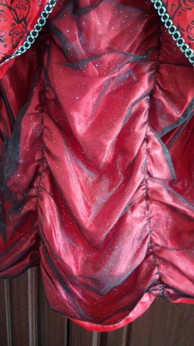 39* Suknia karnawałowa dla dziewczynki na 3-4 lata