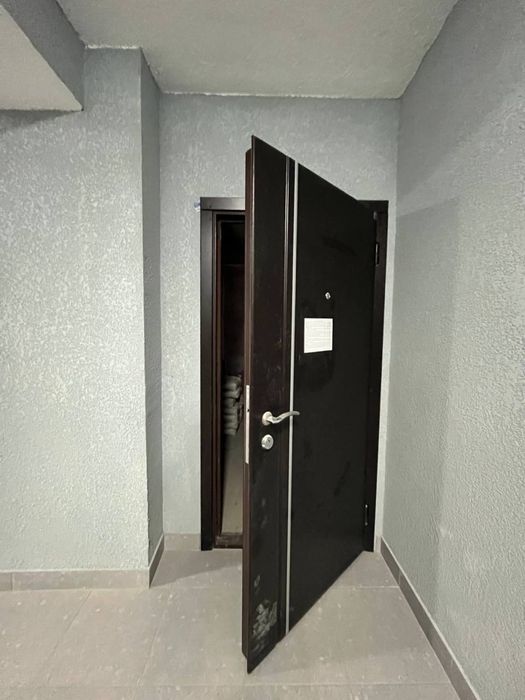 Продаю, 1 комнатную квартру, ЖК- Центральный ( Центр )     ID-0980