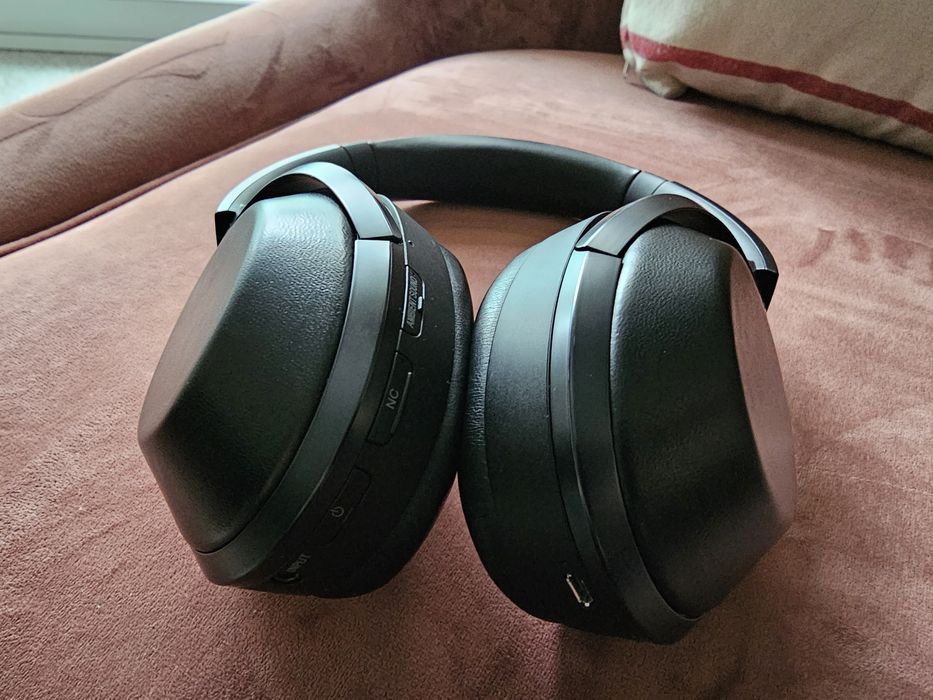 Auscultadores sony c/ cancelamento de ruído