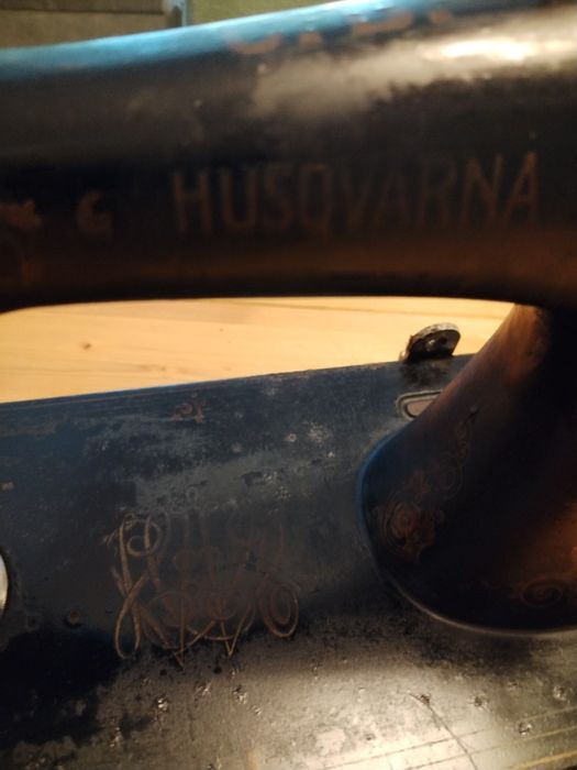 Máquina de costura antiga