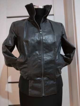 Vintage kurtka damska ze skory naturalnej.