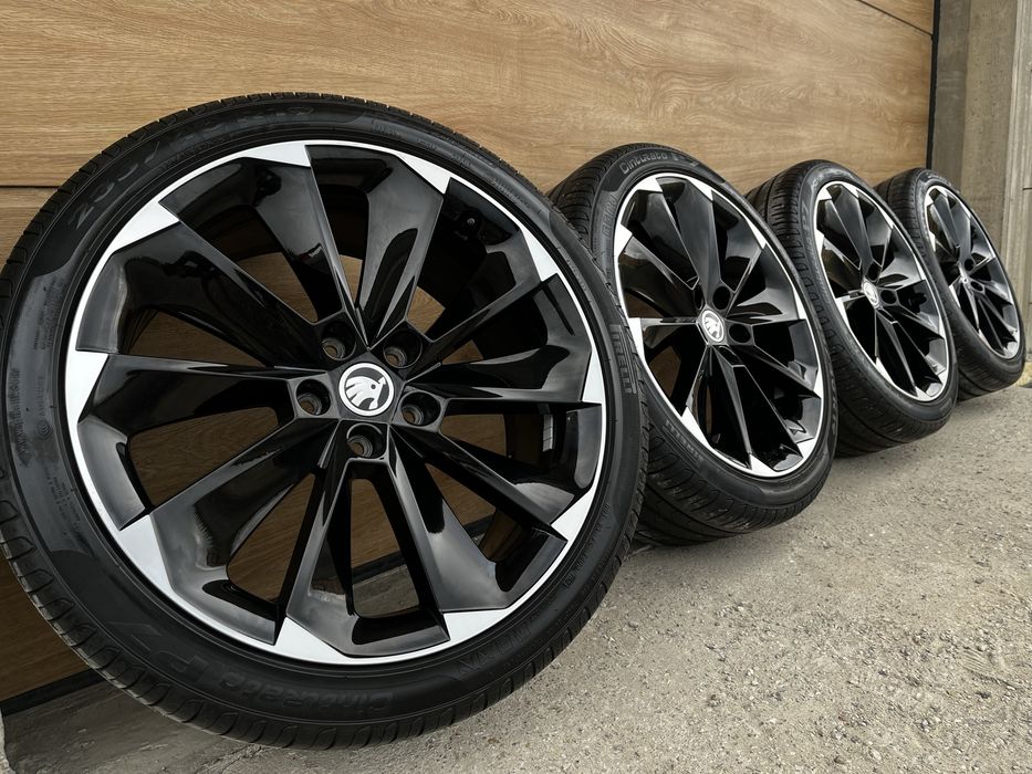 Felgi 19 5x112 Skoda SuperNova superB Octavia Seat VW *Pirelli