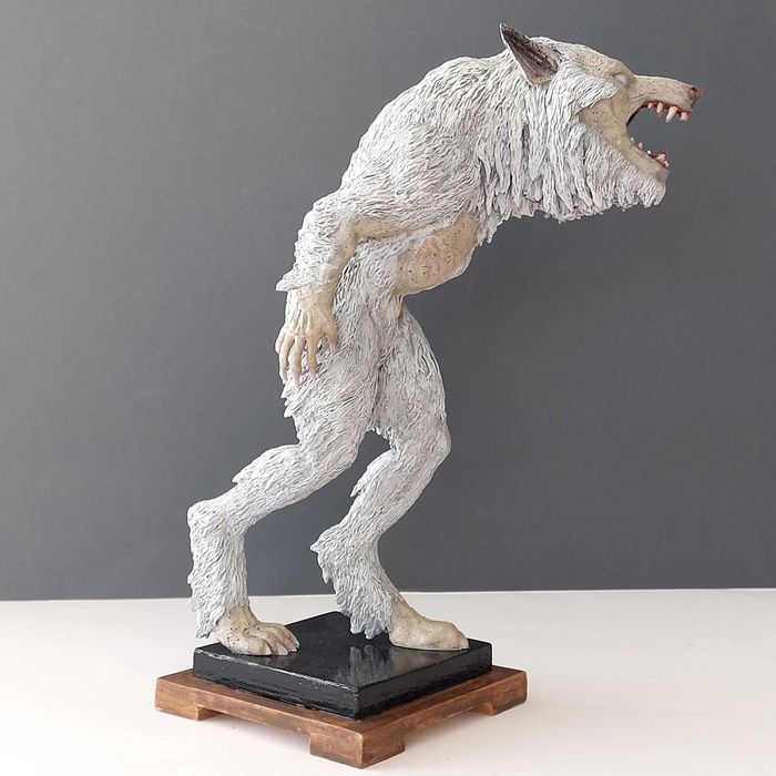 Escultura William Corvinus One-of-a-Kind Creature