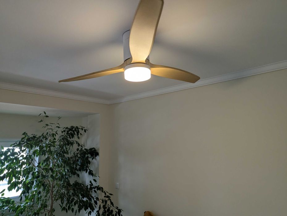Ventoinha de Teto Creative Wind Calm – Nova e Embalada