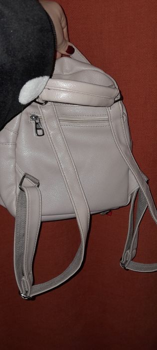 Жіночий рюкзак, сірий