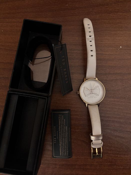 Женские кварцевые часы Ted Baker Brook