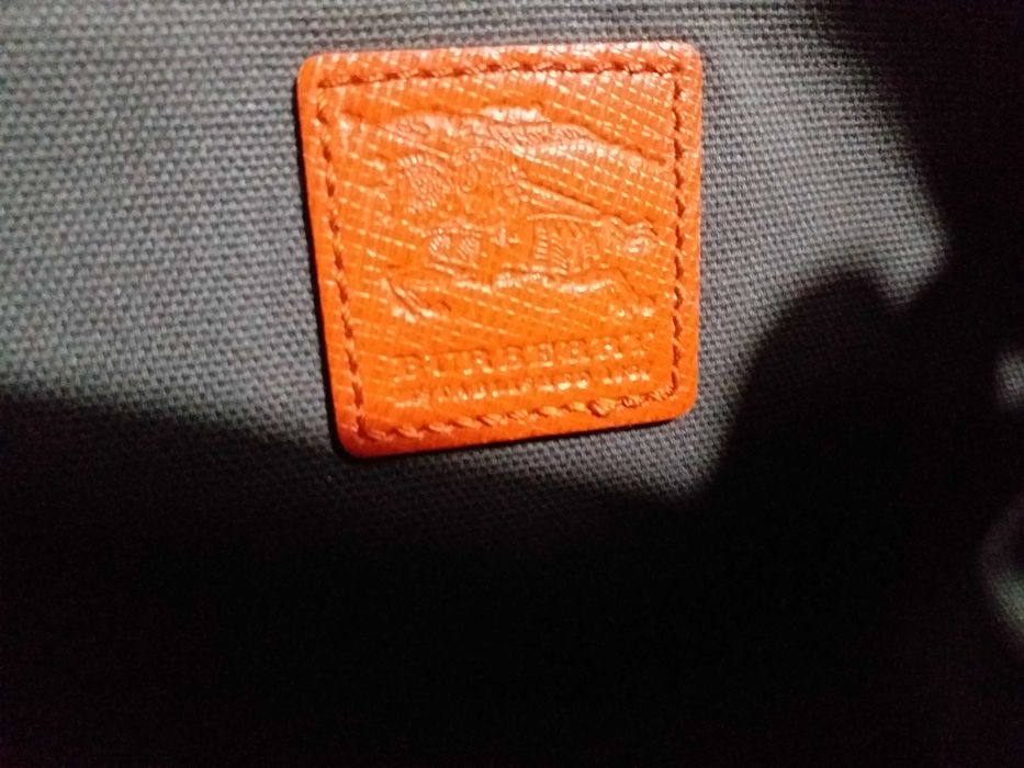 Mala BURBERRY Original como nova